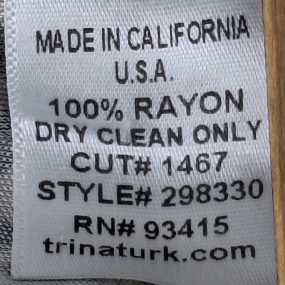 Trina Turk Tan Black Animal Esque Print Mobwife V-Neck Faux Wrap Dress Size 8 - Picture 11 of 11